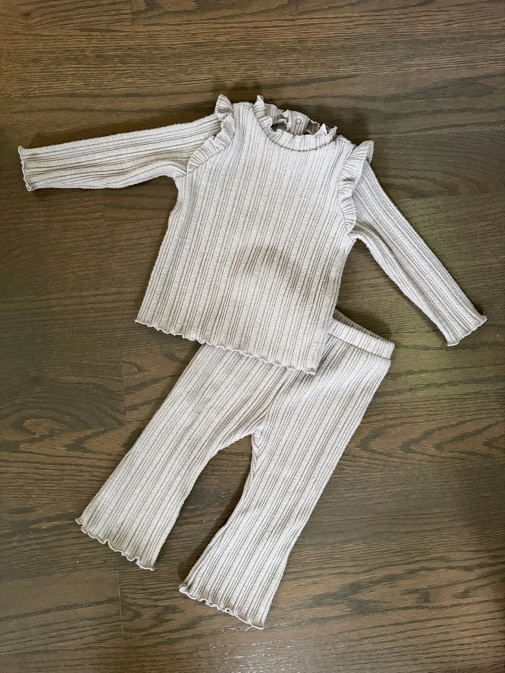 Old Navy Gray Ribbed Knit Top & Flare Pants Set | 6-12M